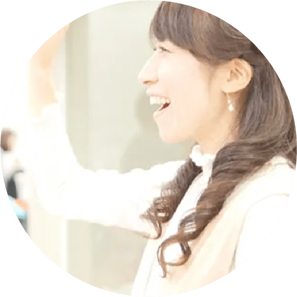 歌／ピアノ担当・吉田かおり